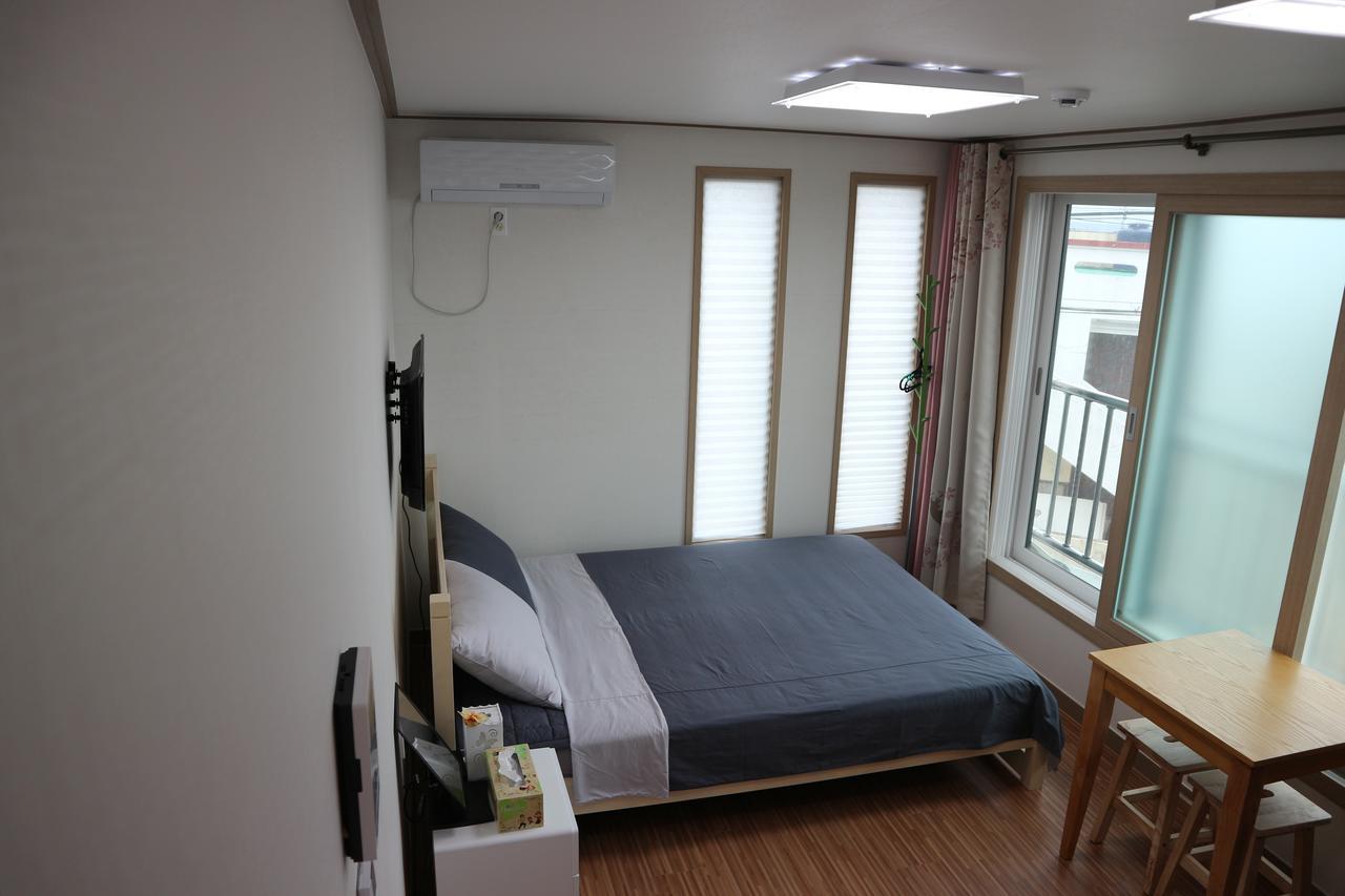 Blue Island Guesthouse ソギポ エクステリア 写真