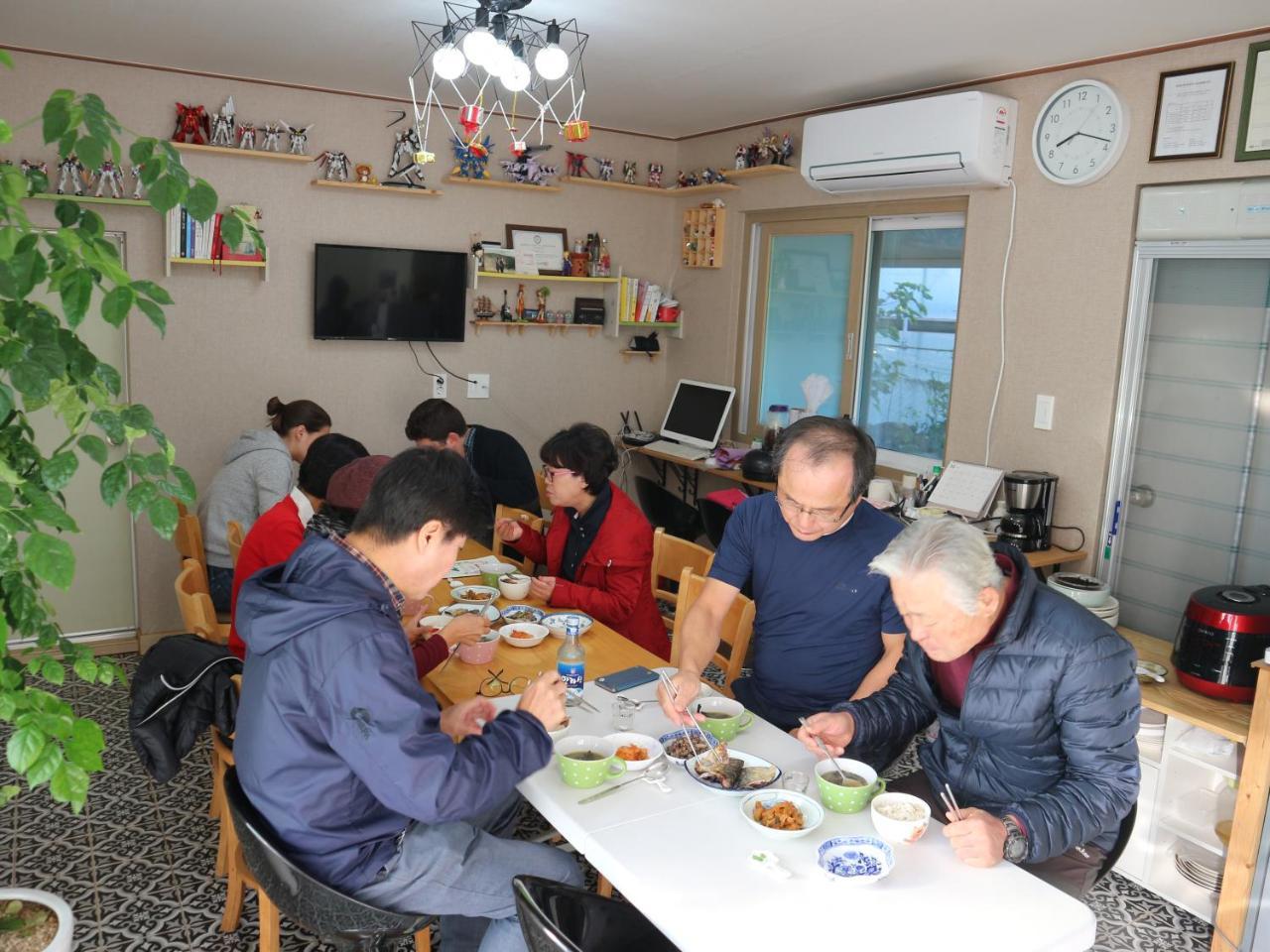 Blue Island Guesthouse ソギポ エクステリア 写真