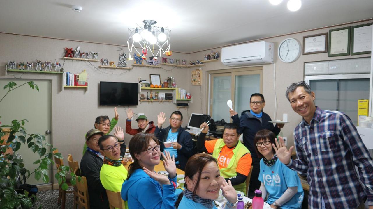 Blue Island Guesthouse ソギポ エクステリア 写真