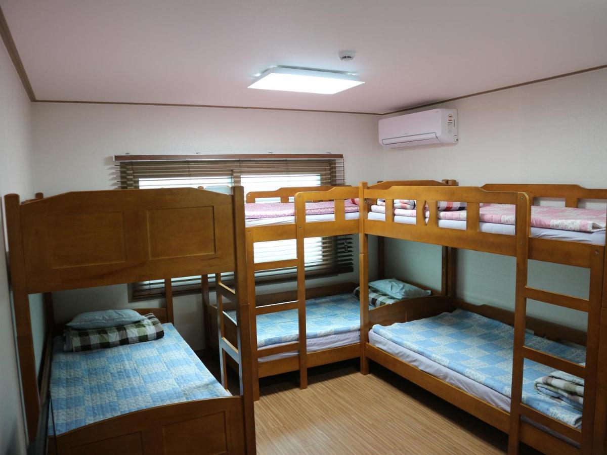 Blue Island Guesthouse ソギポ エクステリア 写真